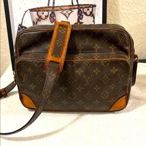 Louis Vuitton Brown Nile Monogram Messenger Bag with Crossbody Strap